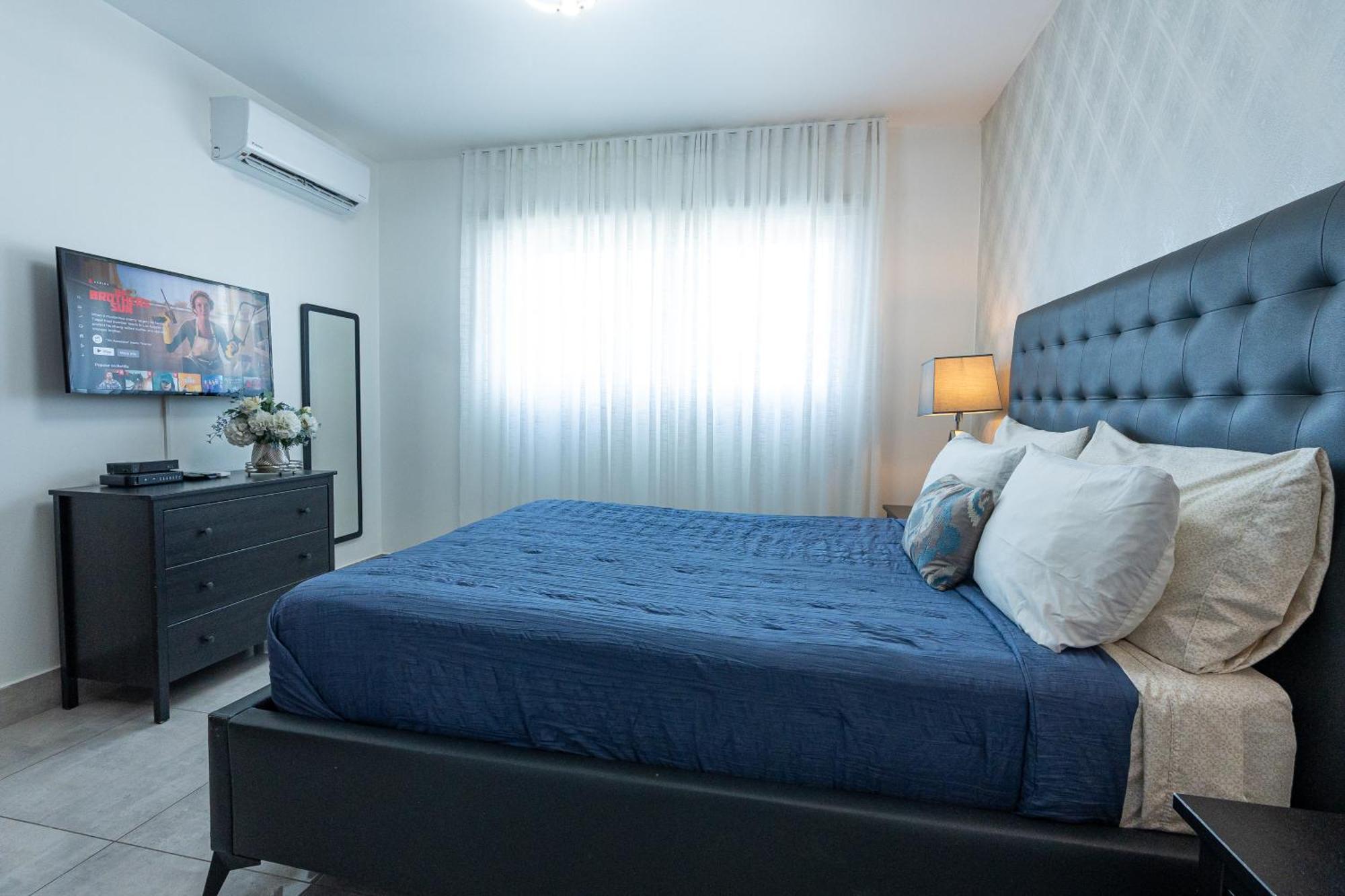 Soha Suites Santiago Gem Rare Find ซานติอาโก เด ลอสกาบาเญโรส ภายนอก รูปภาพ