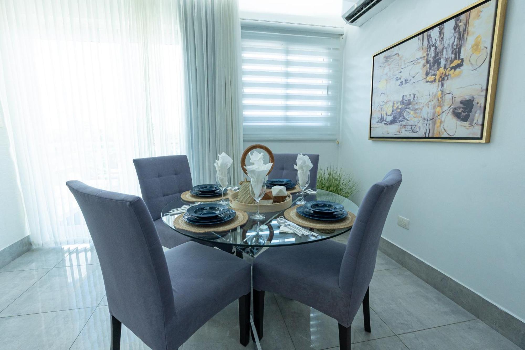 Soha Suites Santiago Gem Rare Find ซานติอาโก เด ลอสกาบาเญโรส ภายนอก รูปภาพ
