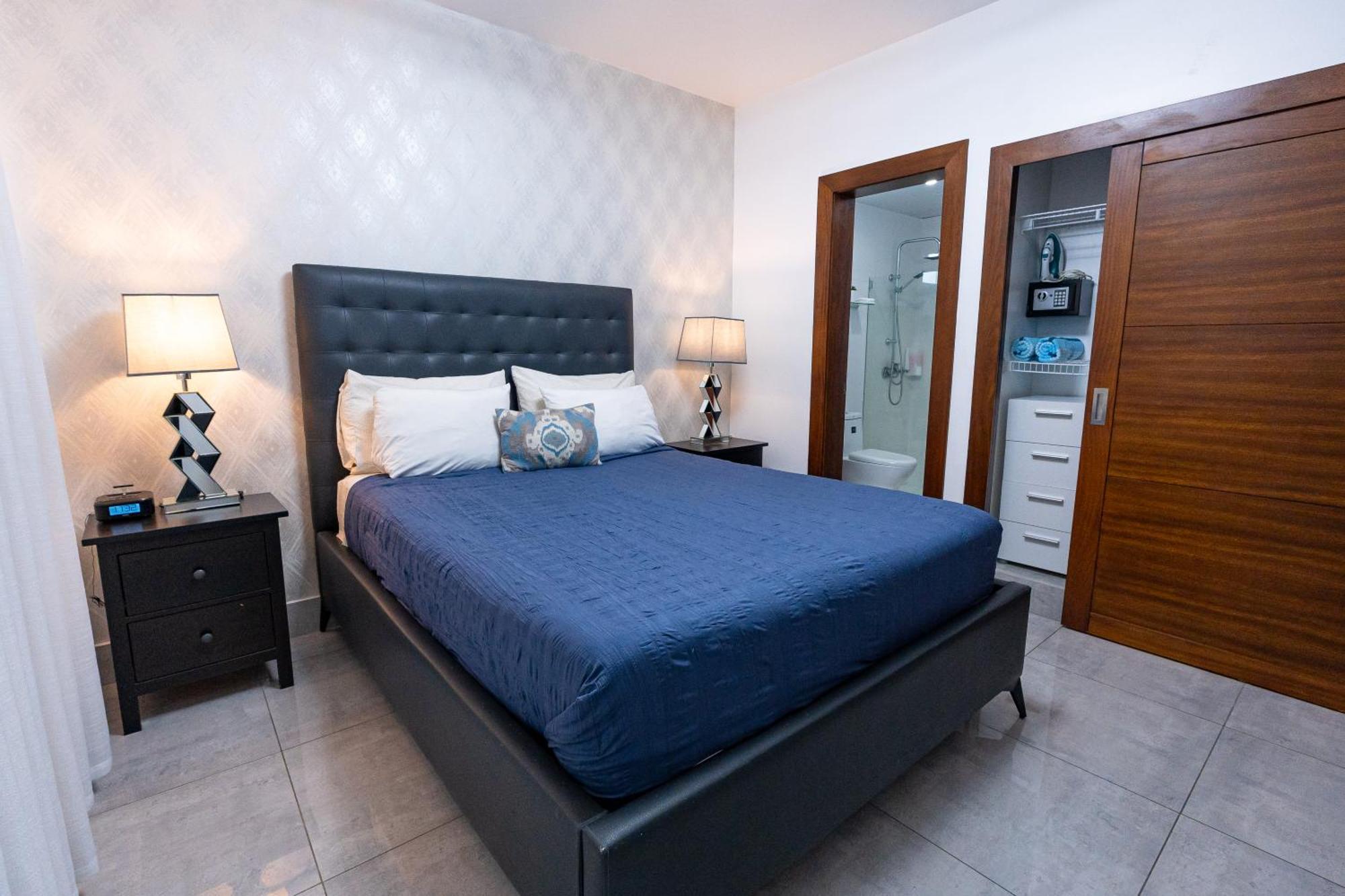 Soha Suites Santiago Gem Rare Find ซานติอาโก เด ลอสกาบาเญโรส ภายนอก รูปภาพ