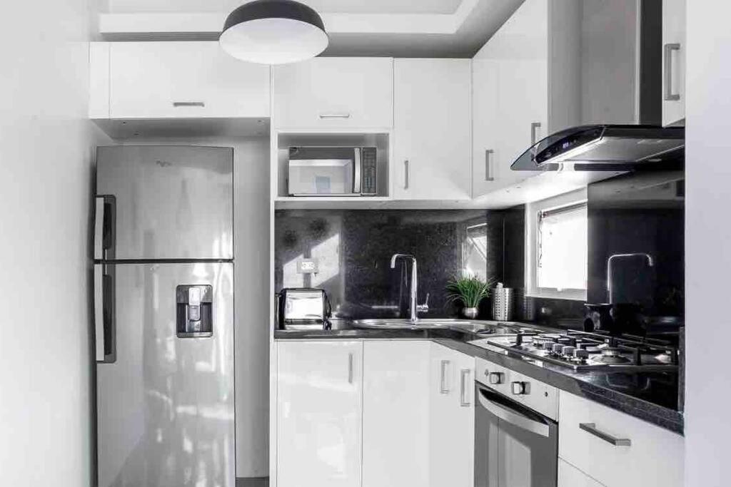Soha Suites Santiago Gem Rare Find ซานติอาโก เด ลอสกาบาเญโรส ภายนอก รูปภาพ