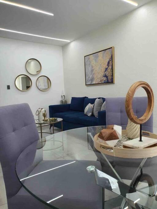 Soha Suites Santiago Gem Rare Find ซานติอาโก เด ลอสกาบาเญโรส ภายนอก รูปภาพ